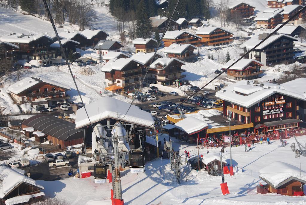 Hotel Les Combelles Chatel Exterior photo